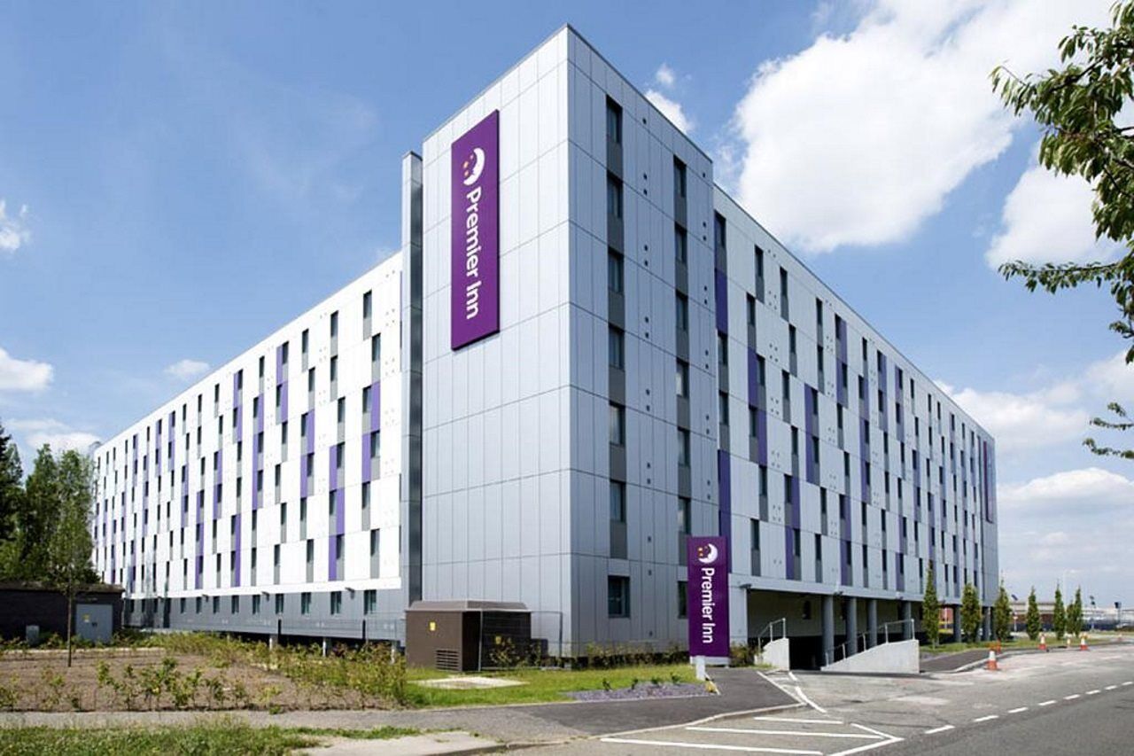 Premier Inn Heathrow Airport Terminal 4 Ґіллінґдон Екстер'єр фото